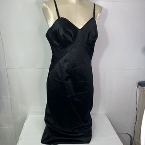 VTG VANITY FAIR Full Slip Dress Size 36 T Silky Black Tricot Nylon 1960’s EUC